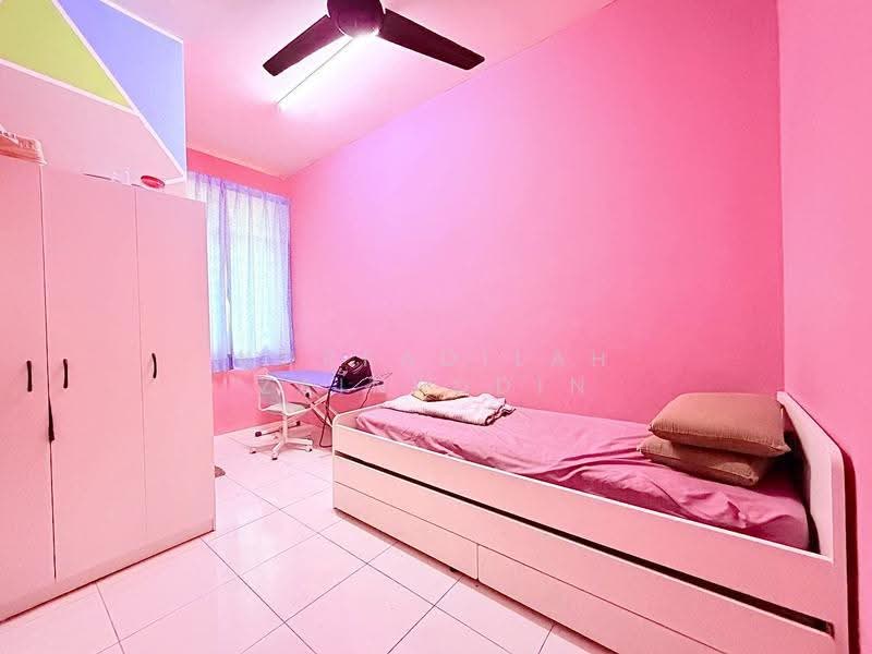 2-storey Terraced House for Sale in Saujana Utama (Puncak Alam) - NORFADILAH ZAINUDDIN - Bedroom - PropertyGuru.com.my