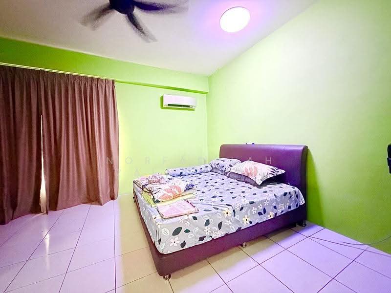 2-storey Terraced House for Sale in Saujana Utama (Puncak Alam) - NORFADILAH ZAINUDDIN - Bedroom - PropertyGuru.com.my