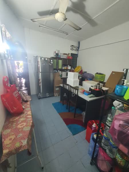 Rumah Teres 1-Tingkat untuk Dijual di Taman Desa Bakti (Teluk Intan) - Aswad . - Dining Area - PropertyGuru.com.my