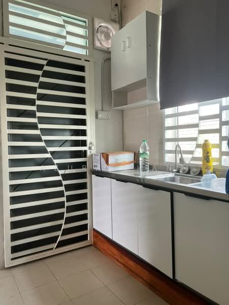 Rumah Berkembar untuk Dijual di Sungai Petani (Kedah) - Azura Ghani - Kitchen - PropertyGuru.com.my