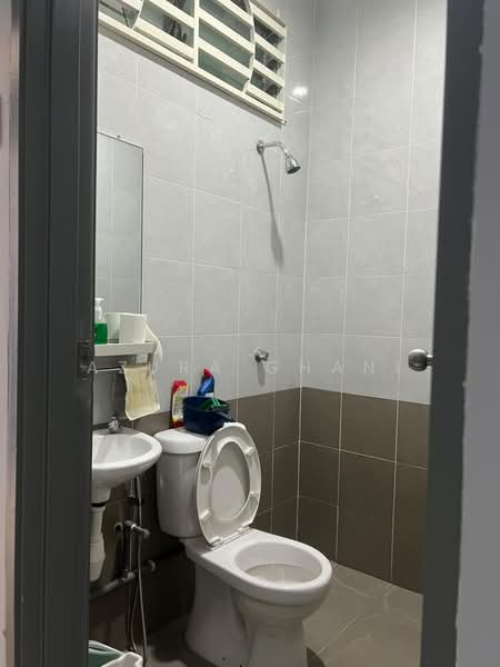 Rumah Berkembar untuk Dijual di Sungai Petani (Kedah) - Azura Ghani - Bathroom - PropertyGuru.com.my