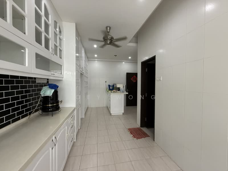 Rumah Teres 2.5-Tingkat untuk Dijual di Taman Meranti Jaya (Puchong) - Joey Wong - Kitchen - PropertyGuru.com.my
