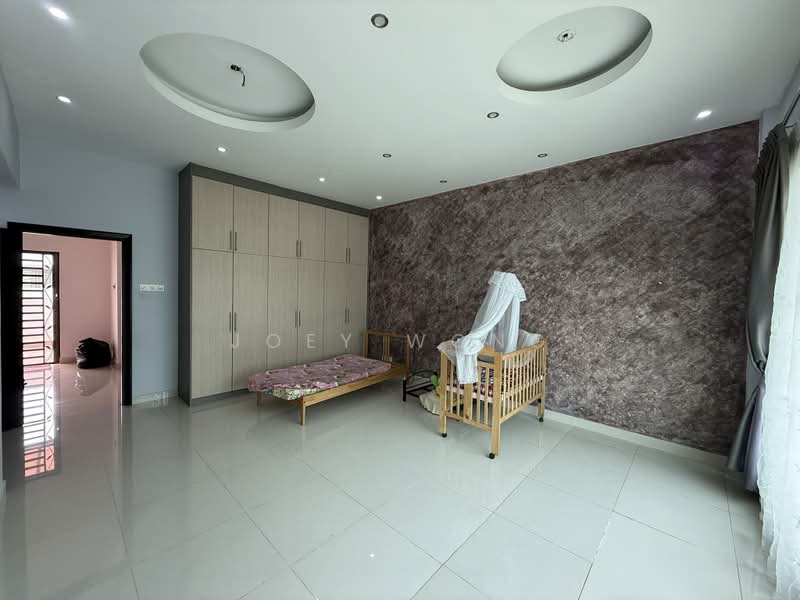 Rumah Teres 2.5-Tingkat untuk Dijual di Taman Meranti Jaya (Puchong) - Joey Wong - Bedroom - PropertyGuru.com.my