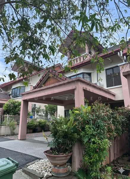 2.5-storey Terraced House for Sale in Presint 16 (Putrajaya) - Adzura Zamedin - Exterior - PropertyGuru.com.my