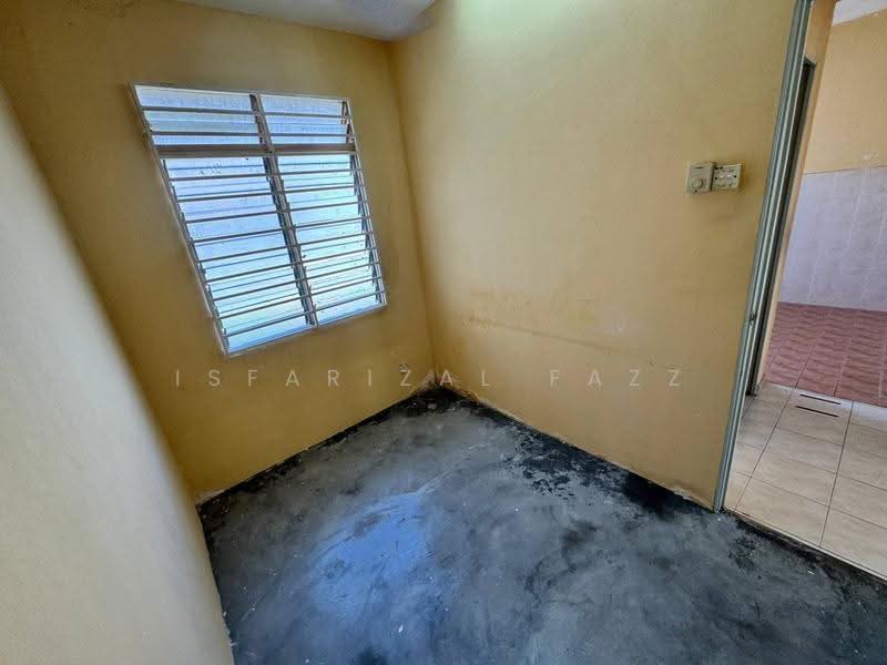 Rumah Teres 2-Tingkat untuk Dijual di Bandar Saujana Putra (Tanjong Duabelas) - Isfarizal fazz - Interior - PropertyGuru.com.my