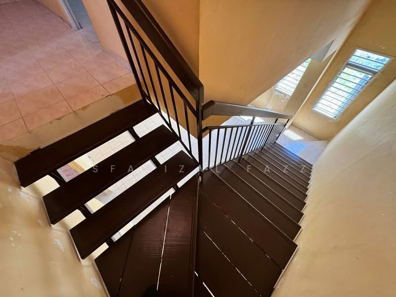 Rumah Teres 2-Tingkat untuk Dijual di Bandar Saujana Putra (Tanjong Duabelas) - Isfarizal fazz - Interior - PropertyGuru.com.my