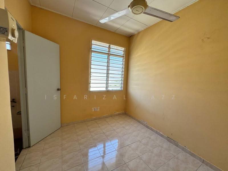 Rumah Teres 2-Tingkat untuk Dijual di Bandar Saujana Putra (Tanjong Duabelas) - Isfarizal fazz - Interior - PropertyGuru.com.my
