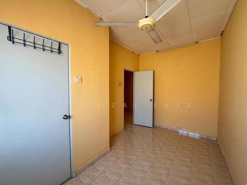 Rumah Teres 2-Tingkat untuk Dijual di Bandar Saujana Putra (Tanjong Duabelas) - Isfarizal fazz - Interior - PropertyGuru.com.my