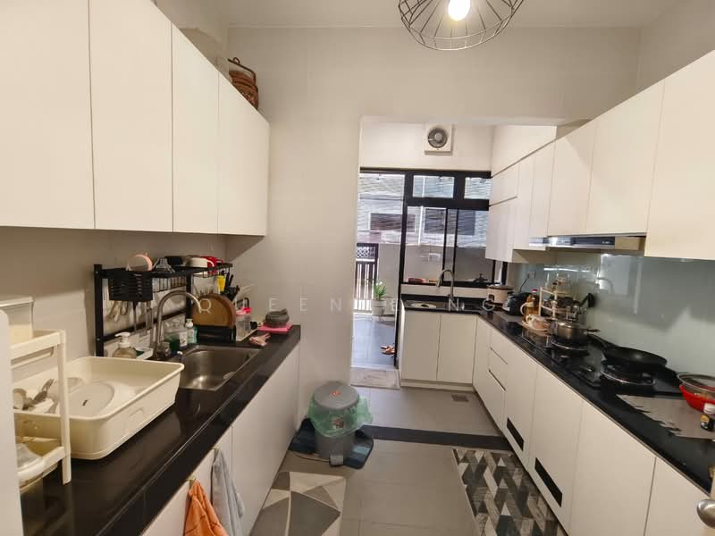 Terraced House for Sale in Johor Bahru (Johor) - Queenie Ng - Kitchen - PropertyGuru.com.my