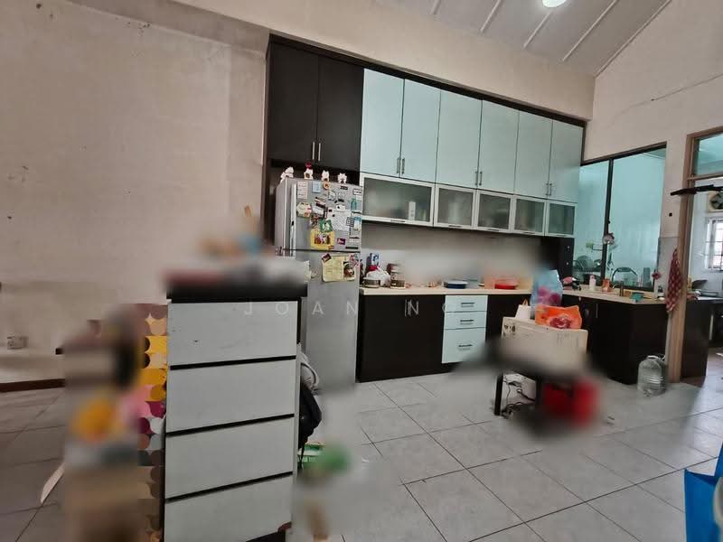 1-storey Terraced House for Sale in Skudai (Johor) - Joan Ng - Kitchen - PropertyGuru.com.my