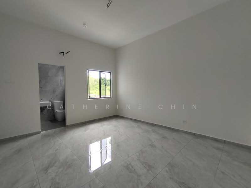 Semi-Detached House for Sale in Ipoh (Perak) - Catherine Chin - Bathroom - PropertyGuru.com.my