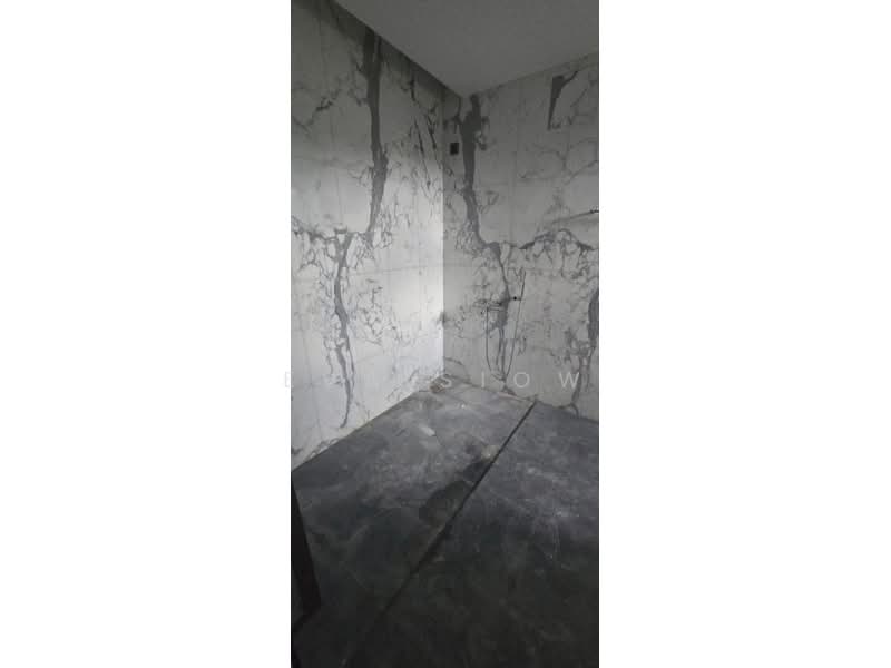 Semi-Detached House for Sale in Taman Impian Emas (Skudai) - Eva Siow - Bathroom - PropertyGuru.com.my