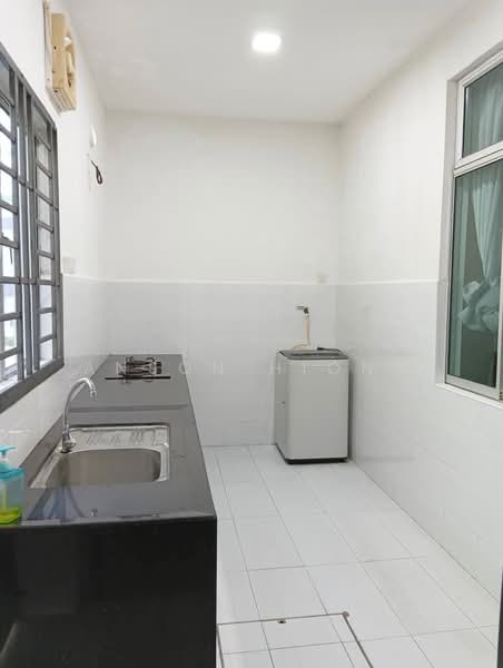 2-storey Terraced House for Sale in Taman Nusa Sentral (Iskandar Puteri (Nusajaya)) - Anson Hiong - Kitchen - PropertyGuru.com.my