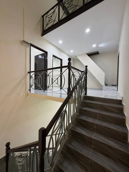 Rumah Teres 2-Tingkat untuk Dijual di Taman Dato' Chellam (Ulu Tiram) - JAN AU - Interior - PropertyGuru.com.my
