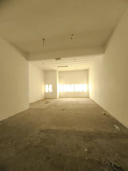 Shop / Office untuk Disewa di Bukit Rahman Putra (Sungai Buloh) - Alicia Soo - Interior - PropertyGuru.com.my