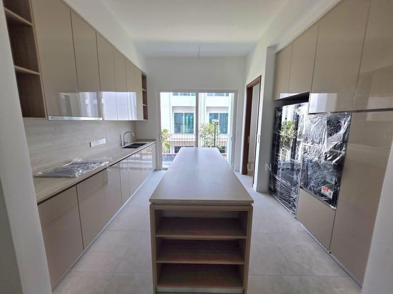 Rumah Teres 2.5-Tingkat untuk Dijual di Tanjung Tokong (Penang) - Kenneth Kung - Kitchen - PropertyGuru.com.my