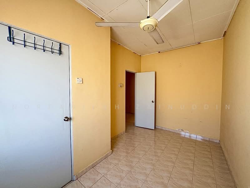 Rumah Teres 2-Tingkat untuk Dijual di Bandar Saujana Putra (Tanjong Duabelas) - NORFADILAH ZAINUDDIN - Interior - PropertyGuru.com.my