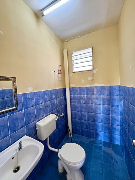 Rumah Teres 2-Tingkat untuk Dijual di Bandar Saujana Putra (Tanjong Duabelas) - NORFADILAH ZAINUDDIN - Bathroom - PropertyGuru.com.my