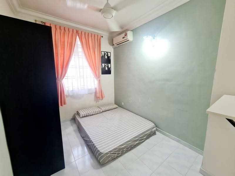 2-storey Terraced House for Rent in Bukit Indah (Iskandar Puteri (Nusajaya)) - John Sia - Bedroom - PropertyGuru.com.my