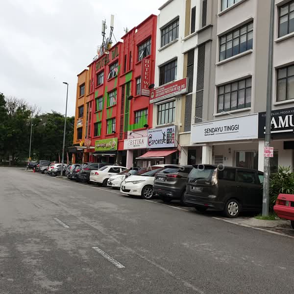 Shop / Office for Sale in Bandar Baru Sungai Buloh (Sungai Buloh) - Alicia Soo - Exterior - PropertyGuru.com.my
