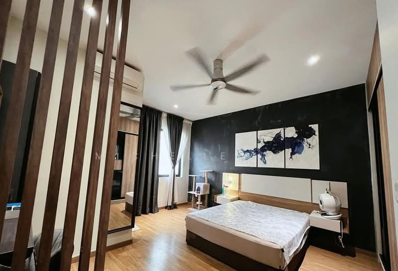 3-storey Terraced House for Sale in Bandar Rimbayu (Telok Panglima Garang) - Michelle Lai - Bedroom - PropertyGuru.com.my