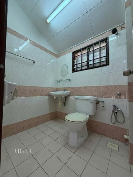 Rumah Teres untuk Dijual di Bandar Botanic (Klang) - Yap Chean Chong - Bathroom - PropertyGuru.com.my