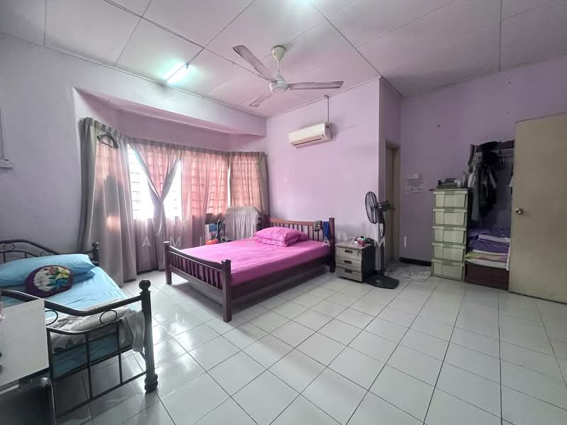 2-storey Terraced House for Sale in Desa Coalfields (Sungai Buloh) - Amirah Azmi - PropertyGuru.com.my