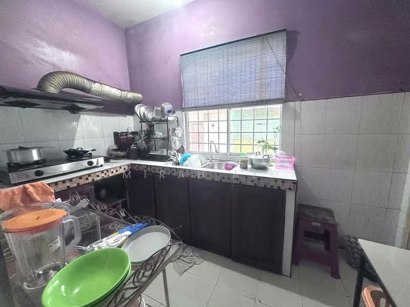 2-storey Terraced House for Sale in Desa Coalfields (Sungai Buloh) - Amirah Azmi - PropertyGuru.com.my