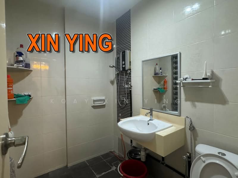 Kondominium untuk Disewa di The Brezza - Koay Xin Ying - Bathroom - PropertyGuru.com.my
