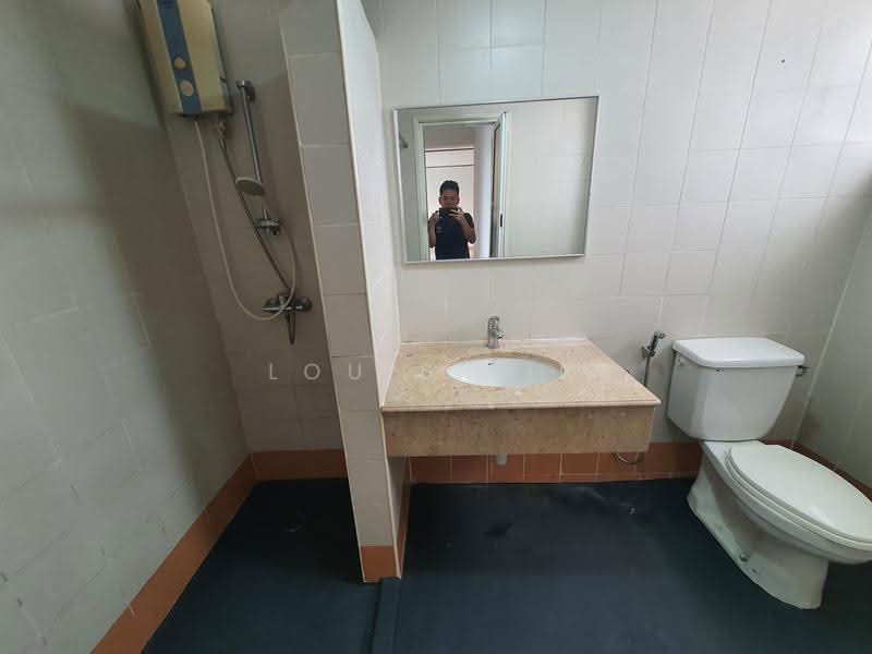 Kondominium untuk Disewa di Bungaraya Condominium - Louis Lin - PropertyGuru.com.my