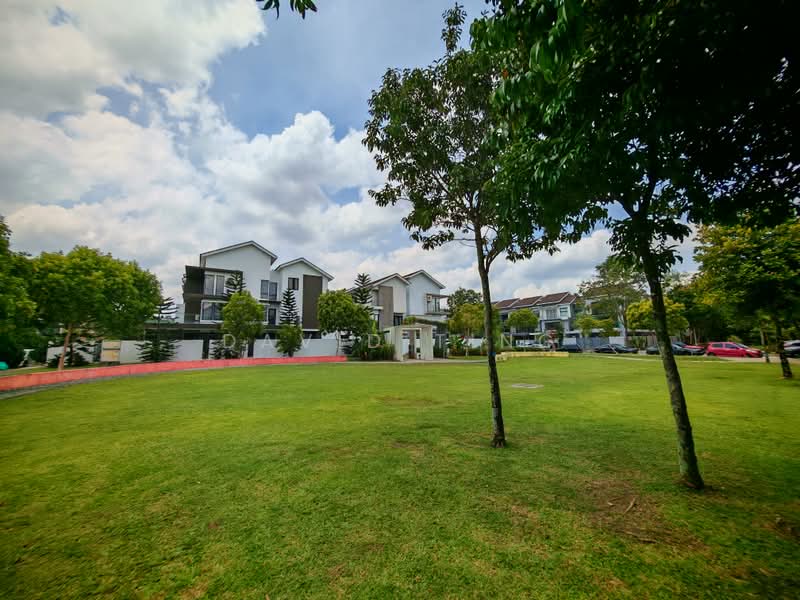 Rumah Teres 3-Tingkat untuk Dijual di Lake Fields (Sungai Besi) - David Ting - Exterior - PropertyGuru.com.my