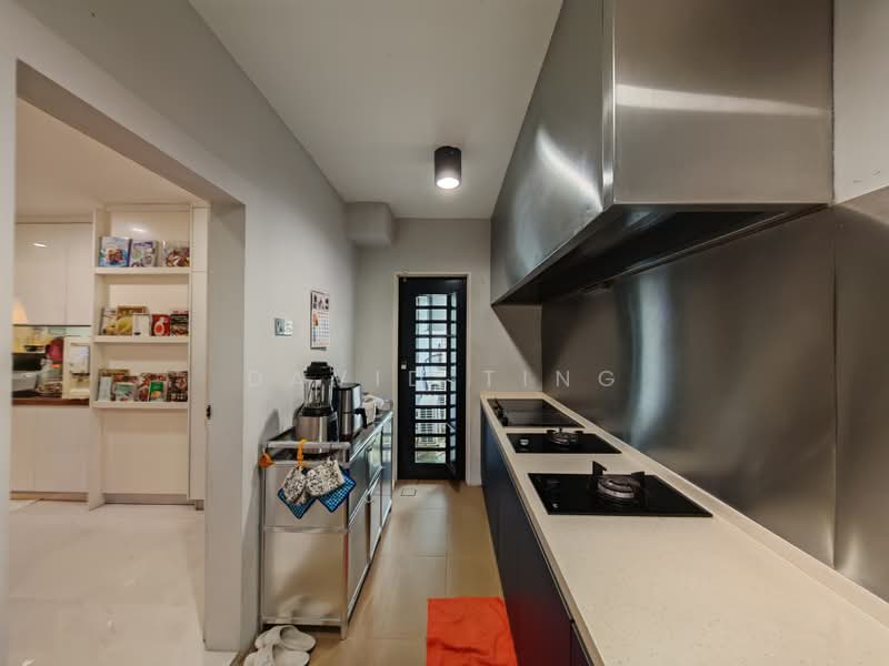 Rumah Teres 3-Tingkat untuk Dijual di Lake Fields (Sungai Besi) - David Ting - Kitchen - PropertyGuru.com.my