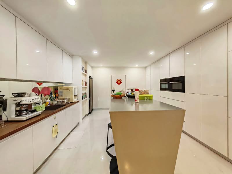 Rumah Teres 3-Tingkat untuk Dijual di Lake Fields (Sungai Besi) - David Ting - Kitchen - PropertyGuru.com.my