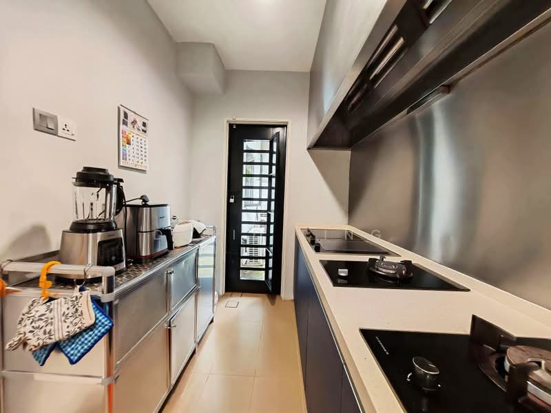 Rumah Teres 3-Tingkat untuk Dijual di Lake Fields (Sungai Besi) - David Ting - Kitchen - PropertyGuru.com.my