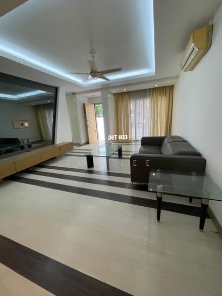 2-storey Terraced House for Sale in Bandar Botanic (Klang) - Tom Lee - Living Room - PropertyGuru.com.my