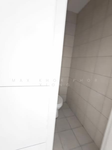 Shop / Office untuk Disewa di Setia Alam (Selangor) - Max Khor Phor xiong - Bathroom - PropertyGuru.com.my