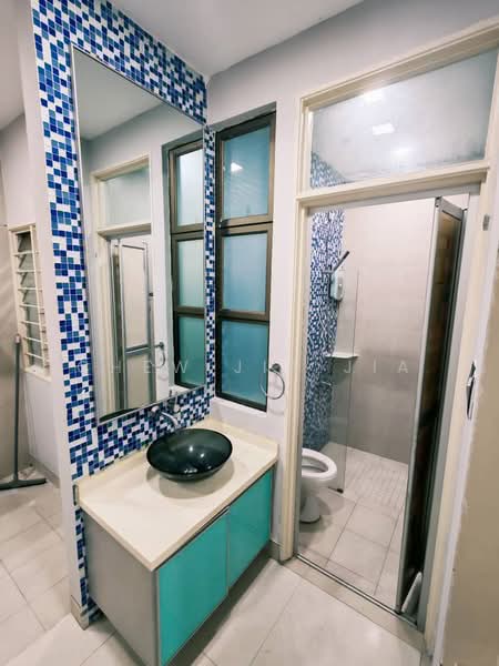 Rumah Kluster untuk Dijual di Taman Adda Heights (Tebrau) - Chew Jia Jia - Bathroom - PropertyGuru.com.my
