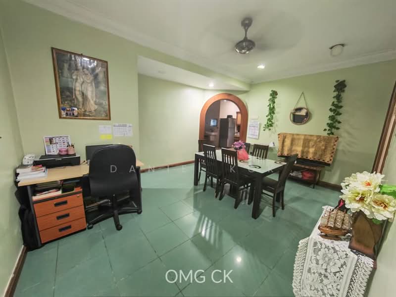 2-storey Terraced House for Sale in Taman Melati (Jenjarom) - Daniel Kok - Study - PropertyGuru.com.my