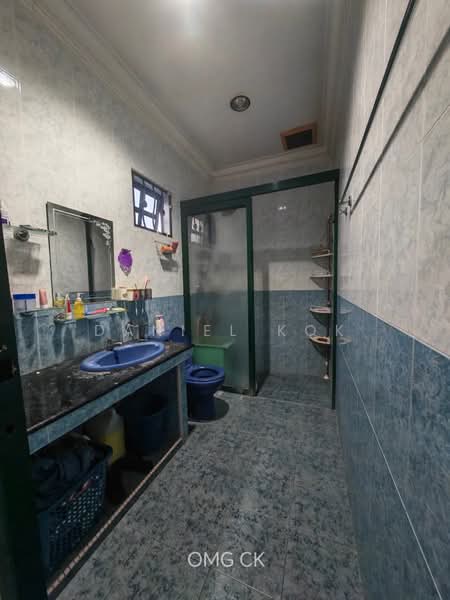 2-storey Terraced House for Sale in Taman Melati (Jenjarom) - Daniel Kok - Bathroom - PropertyGuru.com.my