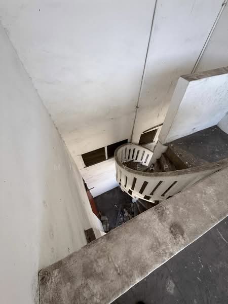 Shop for Rent in Taman Johor Jaya (Johor Bahru) - Ming Yeap - Interior - PropertyGuru.com.my