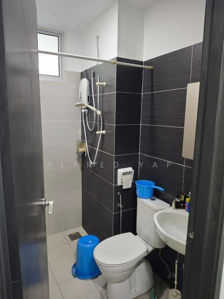 Pangsapuri untuk Disewa di Midori Green (Pangsapuri Hijauan) - Alfred Yap - Bathroom - PropertyGuru.com.my