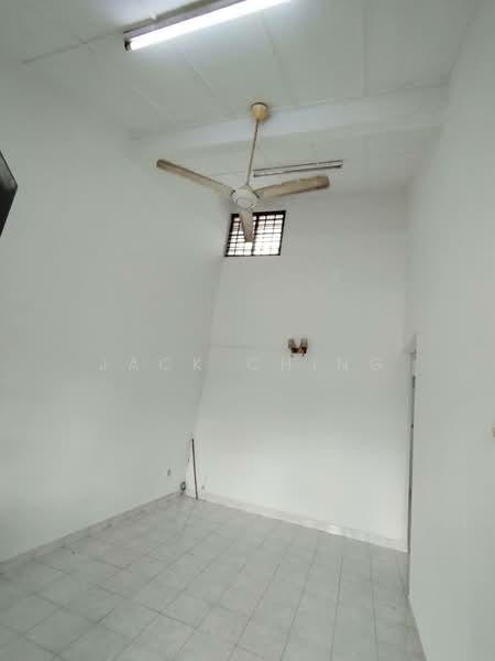 Rumah Teres 1-Tingkat untuk Dijual di Taman Rinting (Masai) - Jack Ching - Interior - PropertyGuru.com.my