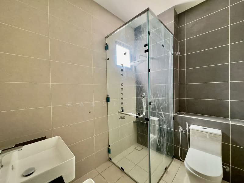 2-storey Terraced House for Sale in Setia Utama (Setia Alam) - Cassey Lim - Bathroom - PropertyGuru.com.my