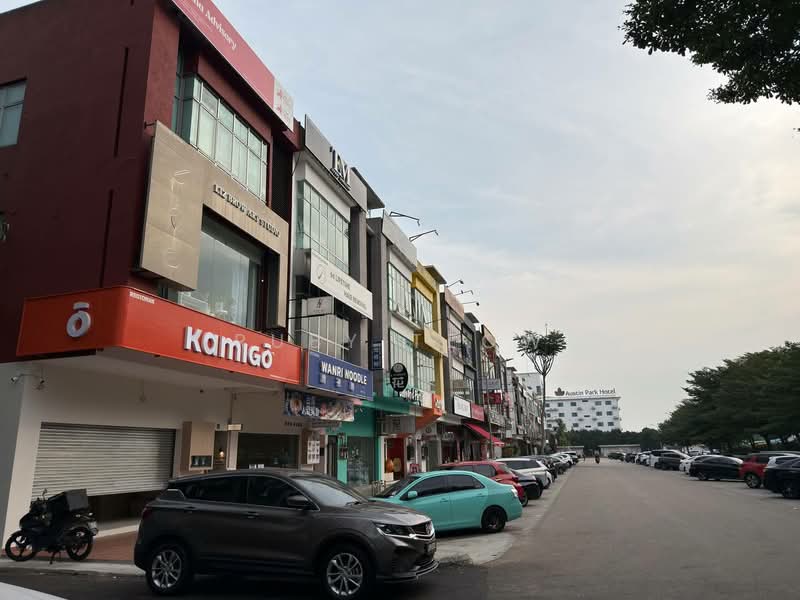 Kedai untuk Dijual di Taman Mount Austin (Tebrau) - Ruby Teow - Exterior - PropertyGuru.com.my