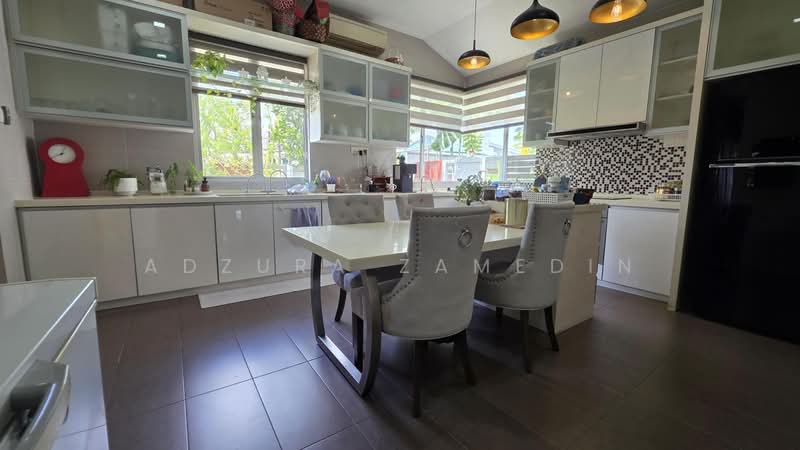 Bungalow House for Sale in Laman Seri (Shah Alam) - Adzura Zamedin - Kitchen - PropertyGuru.com.my