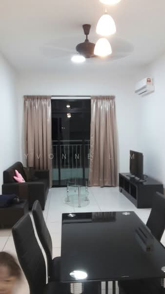 Kediaman Servis untuk Dijual di Sky View - Yvonne Lim - Living Room - PropertyGuru.com.my