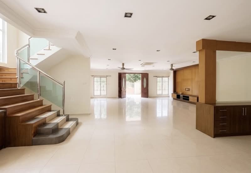 Bungalow House untuk Dijual di Rawang (Selangor) - Ashley Lim - Living Room - PropertyGuru.com.my
