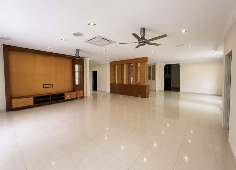 Bungalow House untuk Dijual di Rawang (Selangor) - Ashley Lim - Living Room - PropertyGuru.com.my