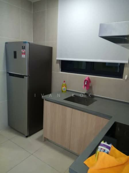 Service Residence for Sale at KL Gateway Premium Residences - Ivan Kok - Kitchen - PropertyGuru.com.my