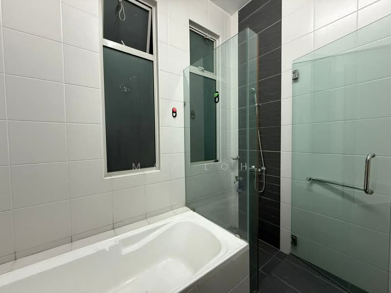 Semi-Detached House for Sale in Taman Ponderosa (Johor Bahru) - Max Loh - Bathroom - PropertyGuru.com.my